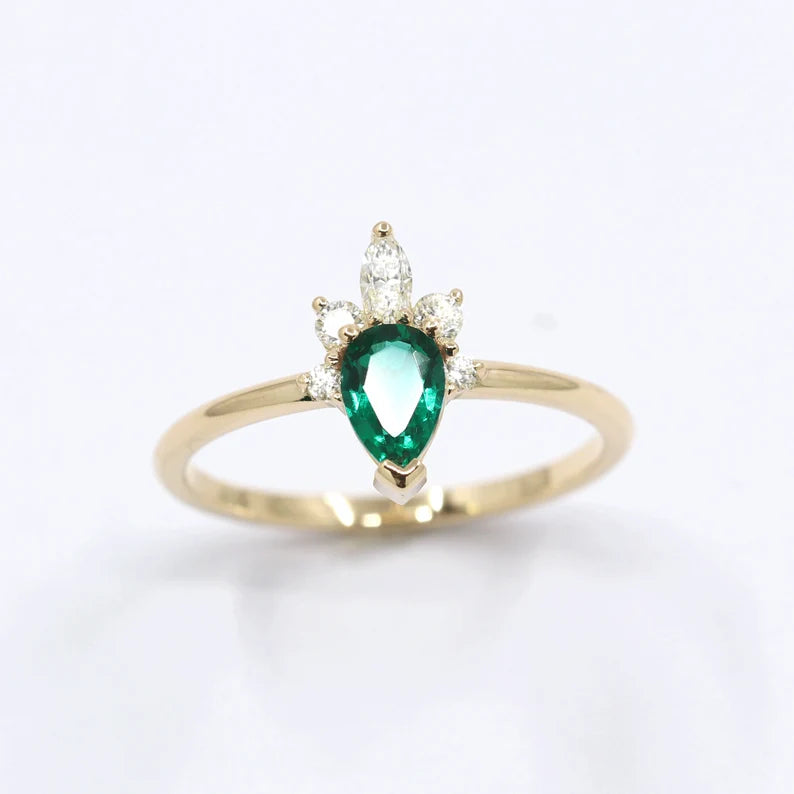 14K LAB EMERALD DIAMOND CROWN RING