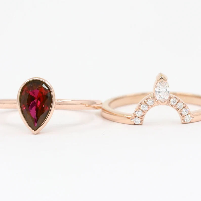 14K RUBY BEZEL RING MARQUISE DIAMOND CROWN U BAND 2 RING SET