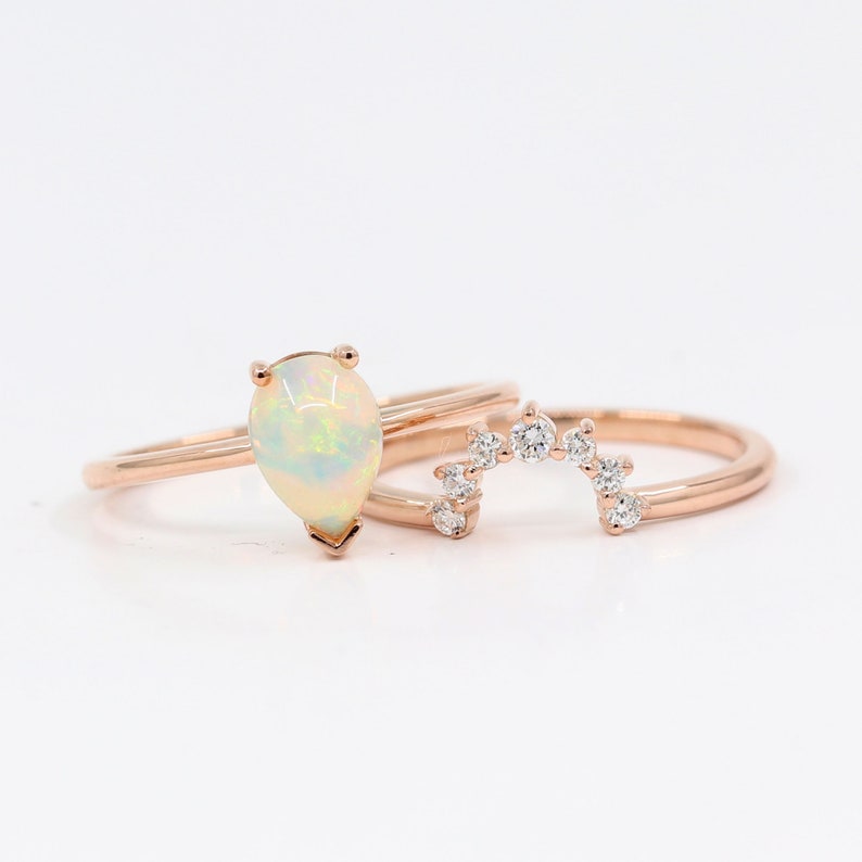 14K PEAR OPAL RING DIAMOND CROWN U BAND 2 RING SET