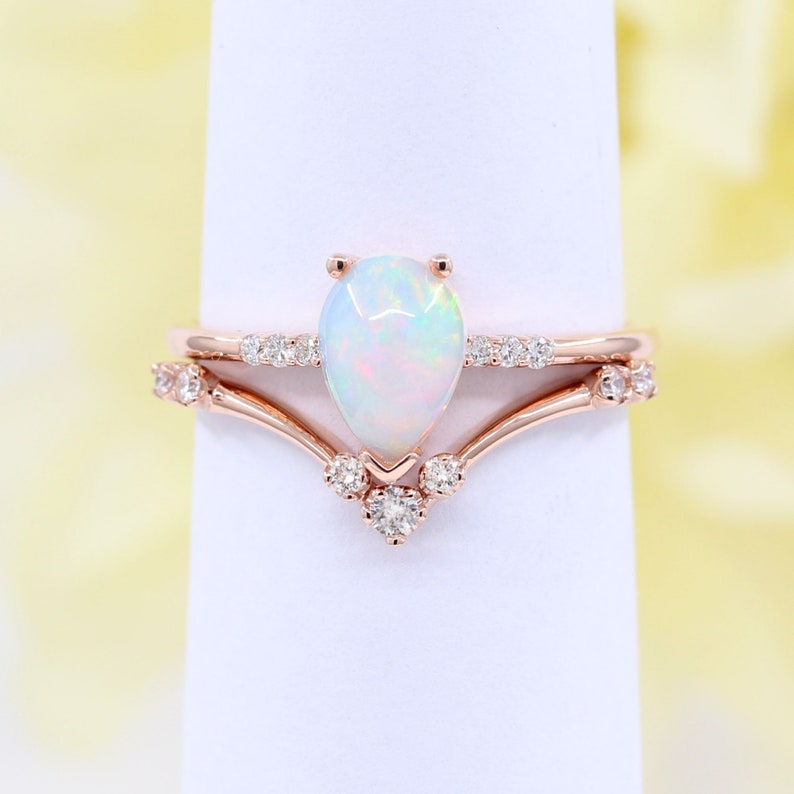 14K PEAR OPAL RING DIAMOND CHEVRON BAND 2 RING SET
