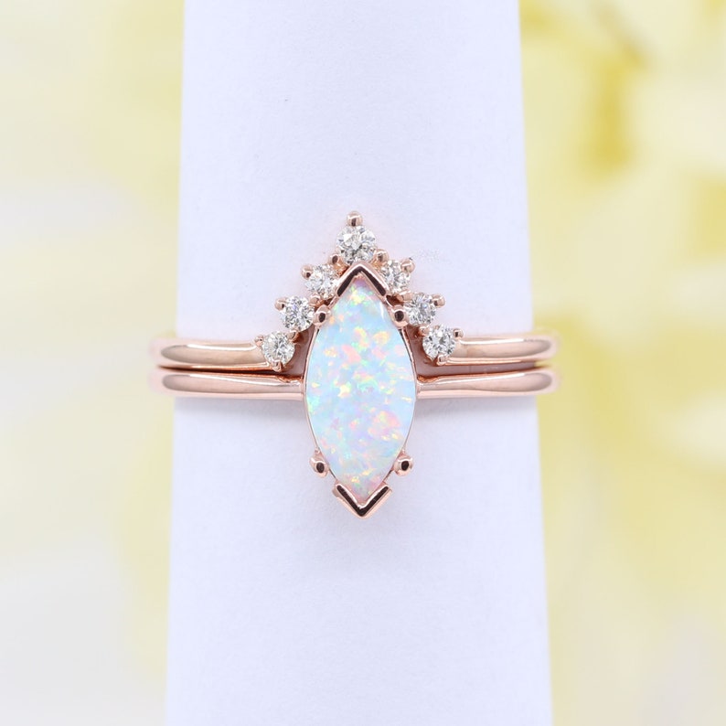 14K MARQUISE OPAL RING DIAMOND V BAND 2 RING SET