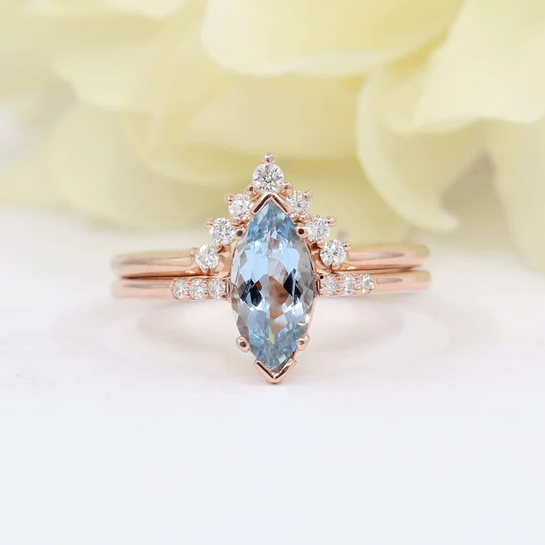 14K MARQUISE AQUAMARINE RING DIAMOND V BAND 2 RING SET