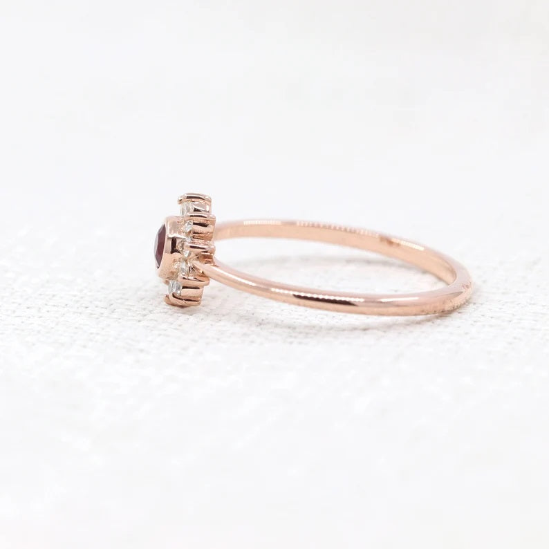 14K RUBY BEZEL DIAMOND FLOWER RING