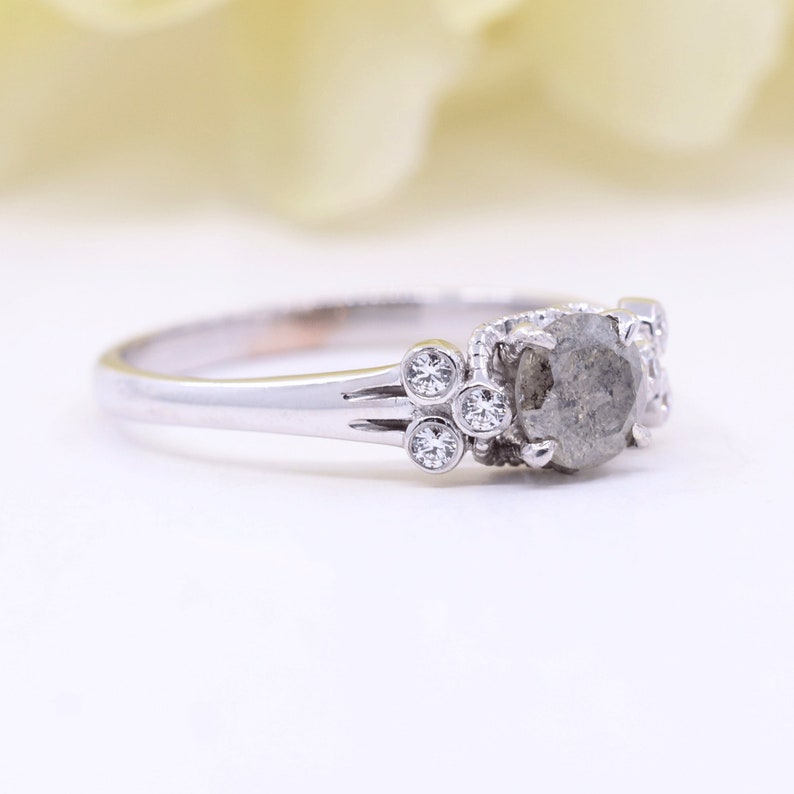14K 0.59CT SALT AND PEPPER DIAMOND BEZEL CLUSTER RING