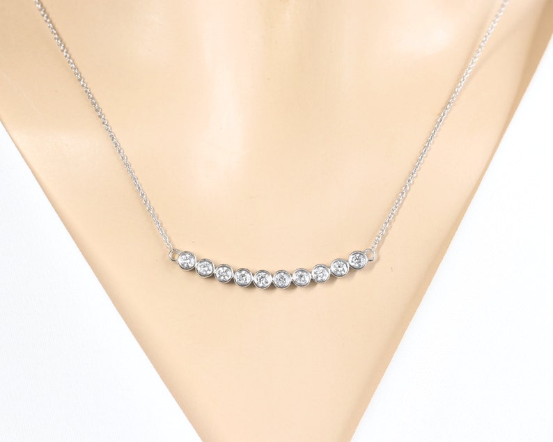 14K 0.50CT DIAMOND BEZEL CURVED BAR NECKLACE