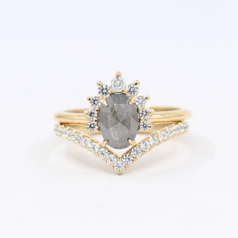14K 1.47CT SALT AND PEPPER CROWN RING DIAMOND CHEVRON BAND 2 RING SET