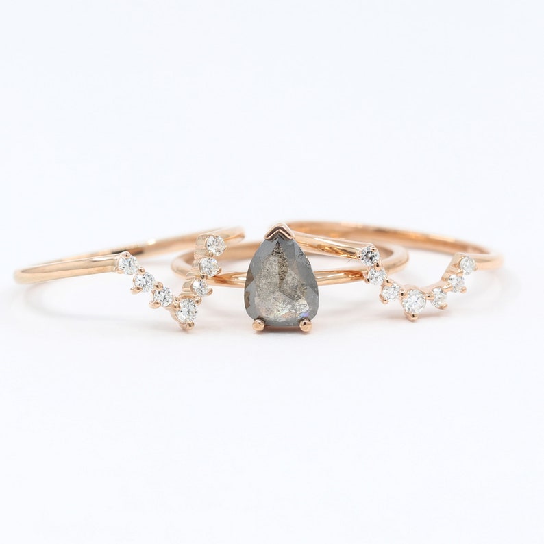 14K PEAR SALT AND PEPPER RING DIAMOND CROWN BAND 3 RING SET