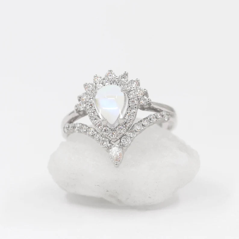 14K MOONSTONE DIAMOND HALO CHEVRON RING