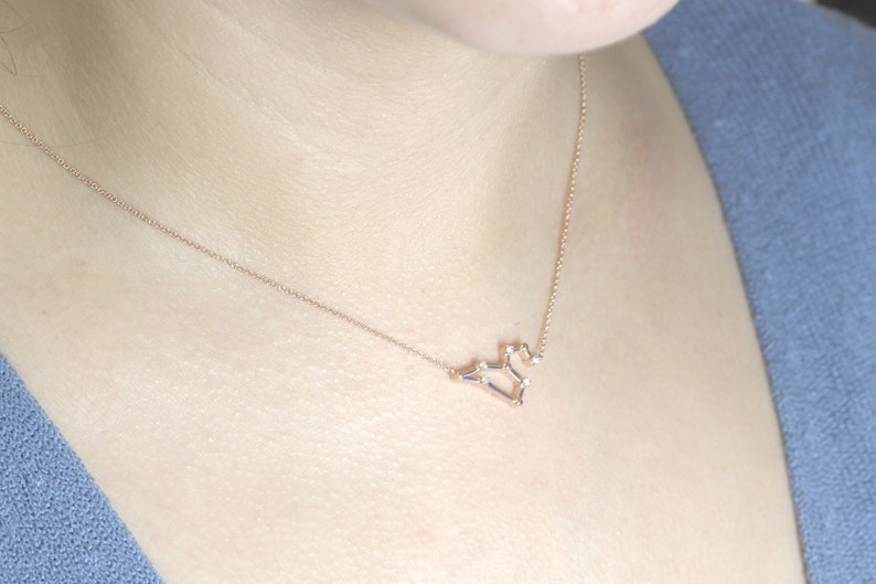 14K DIAMOND LEO ZODIAC SIGN SMALL VERSION NECKLACE