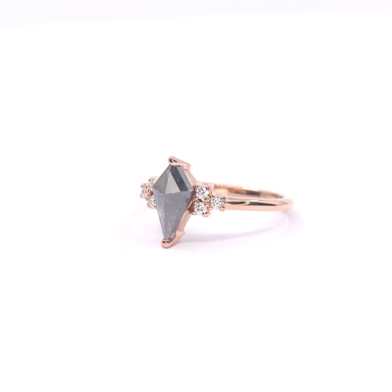14K 0.88CT SALT AND PEPPER DIAMOND CLUSTER RING