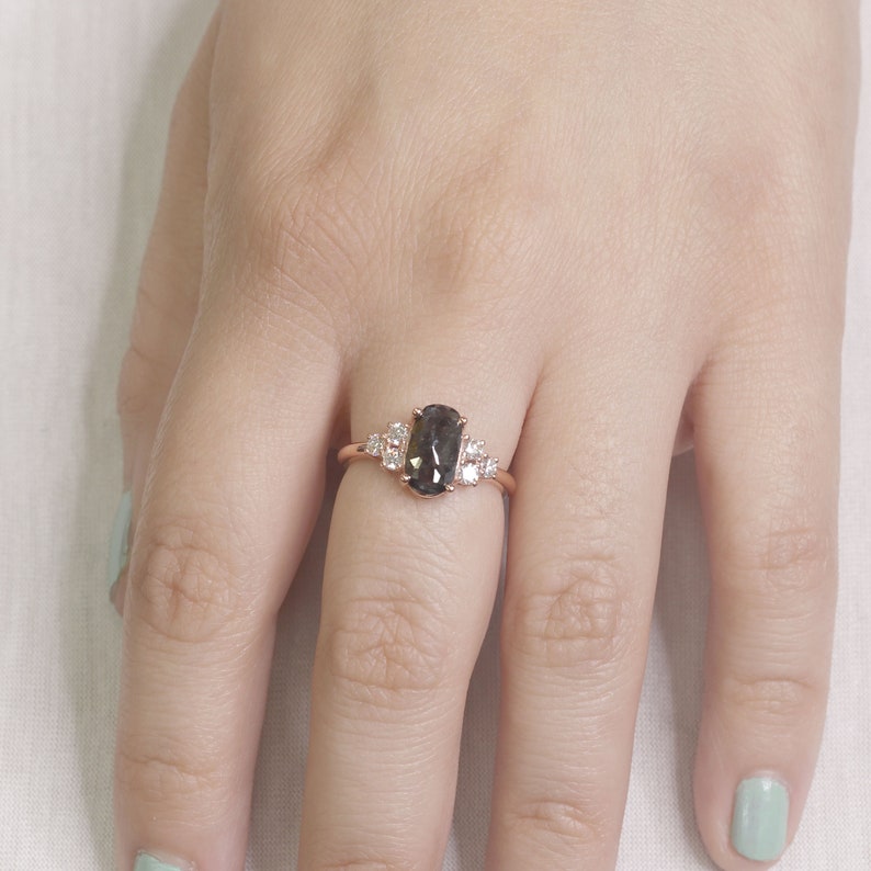 14K 1.46CT SALT AND PEPPER DIAMOND CLUSTER RING