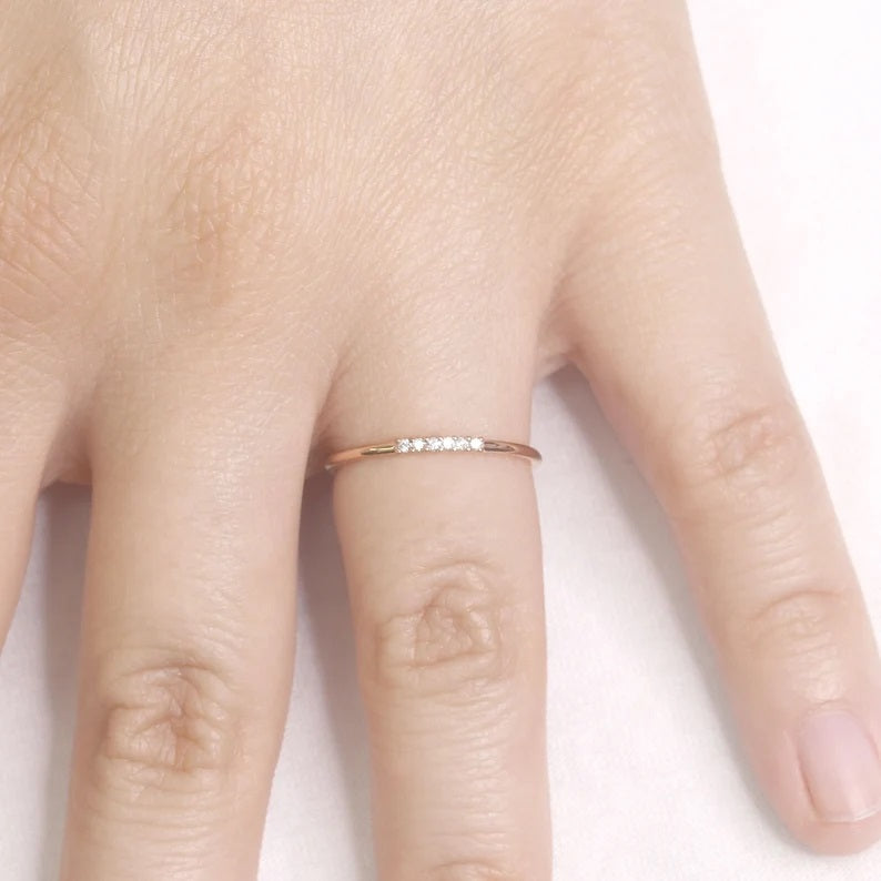 14K 6 DIAMOND 1.2MM BAND