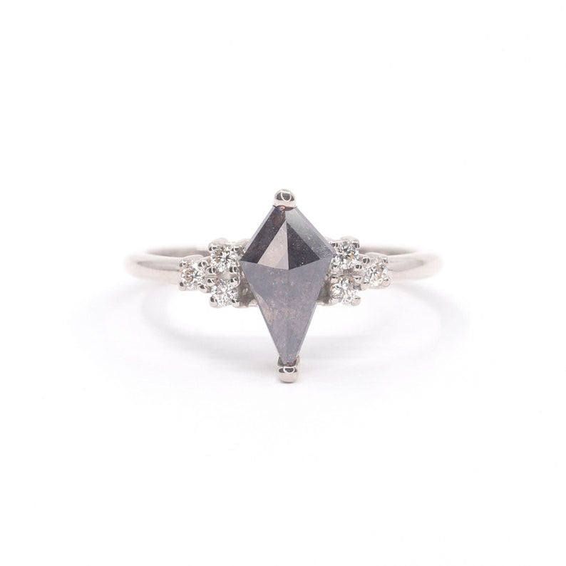 14K 0.88CT SALT AND PEPPER DIAMOND CLUSTER RING