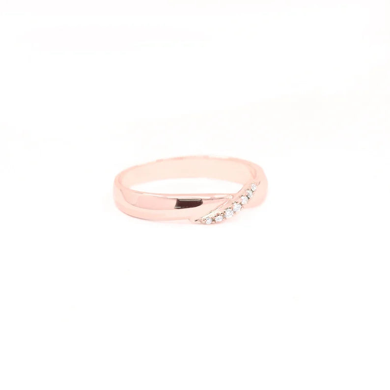 14K 0.05CT DIAMOND TWIST BAND