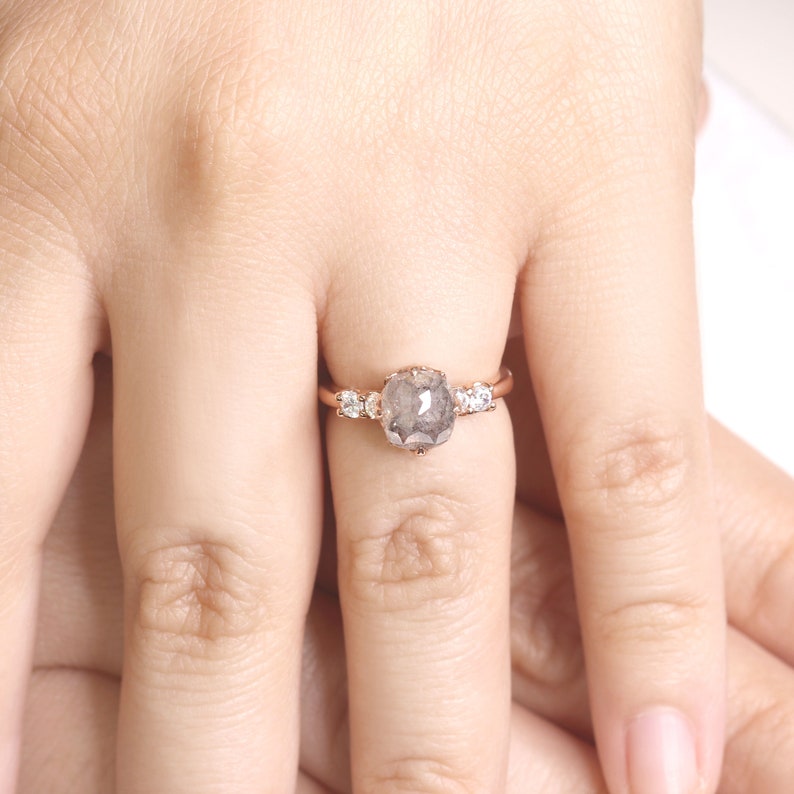 14K 2.08CT SALT AND PEPPER DIAMOND RING