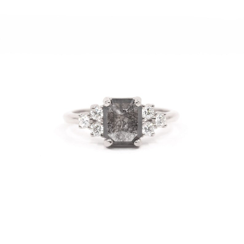 14K 1.42CT SALT AND PEPPER DIAMOND CLUSTER RING