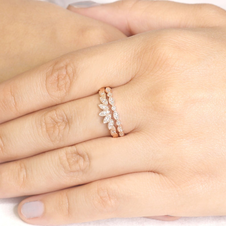 14K DIAMOND MARQUISE MILGRAIN CROWN BAND