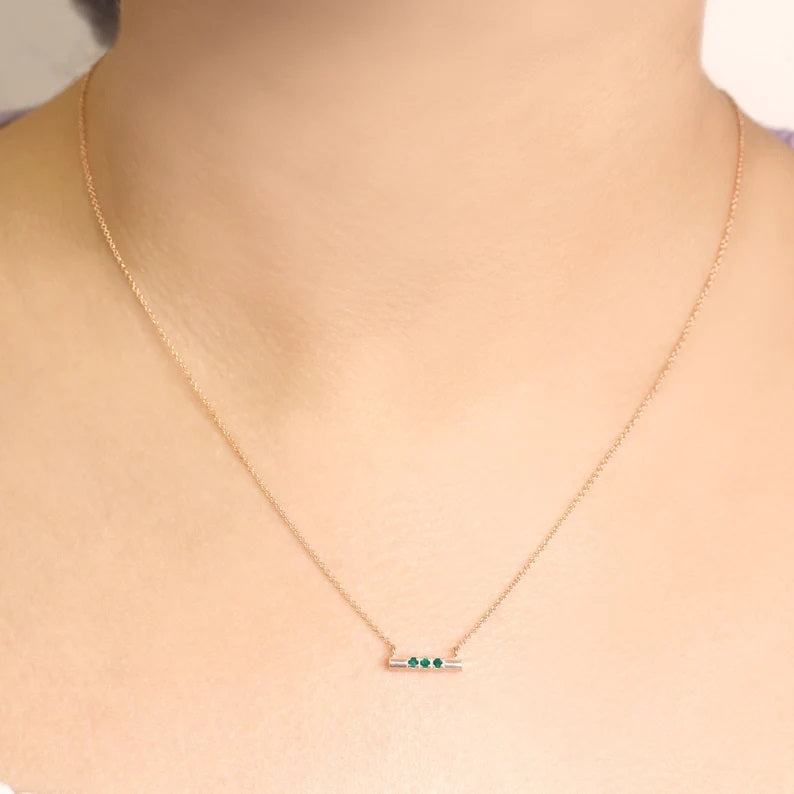 14K EMERALD CIRCULAR BAR NECKLACE