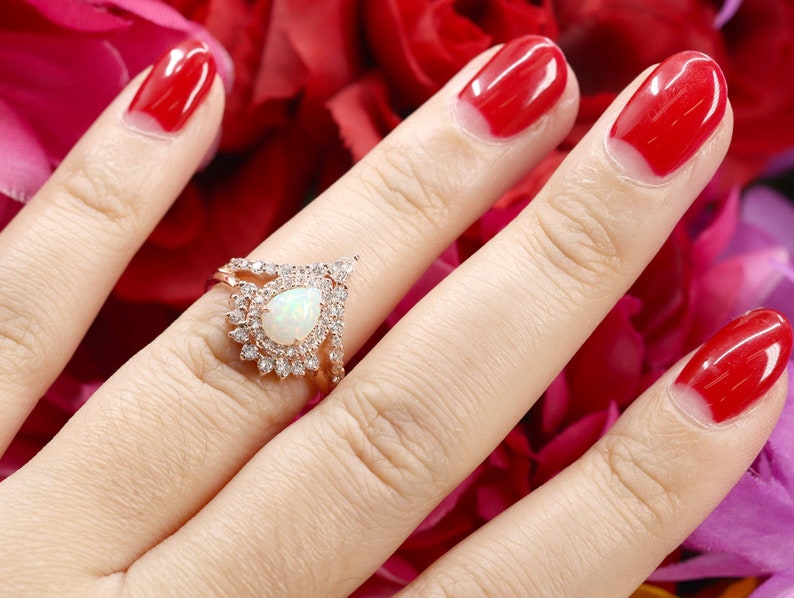 14K PEAR OPAL DIAMOND HALO CROWN CHEVRON RING
