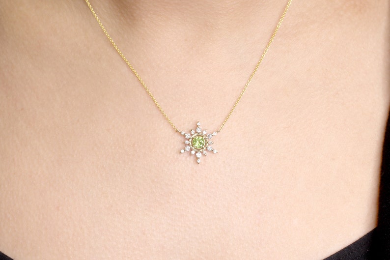14K 5MM PERIDOT DIAMOND SNOWFLAKE NECKLACE