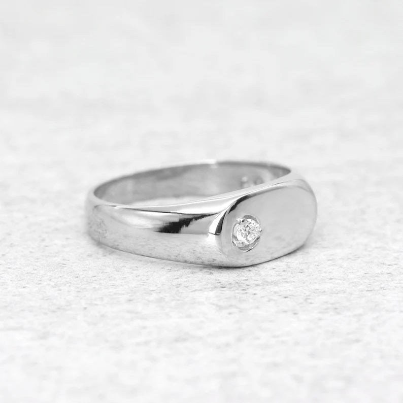 14K DIAMOND SIGNET BAND