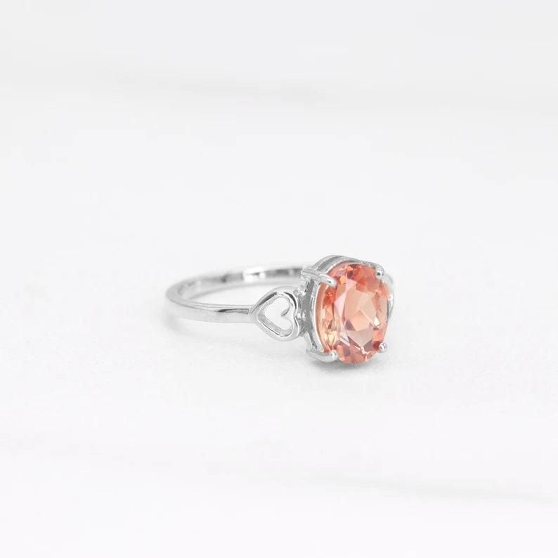 14K OVAL SUNSTONE DOUBLE HEART RING