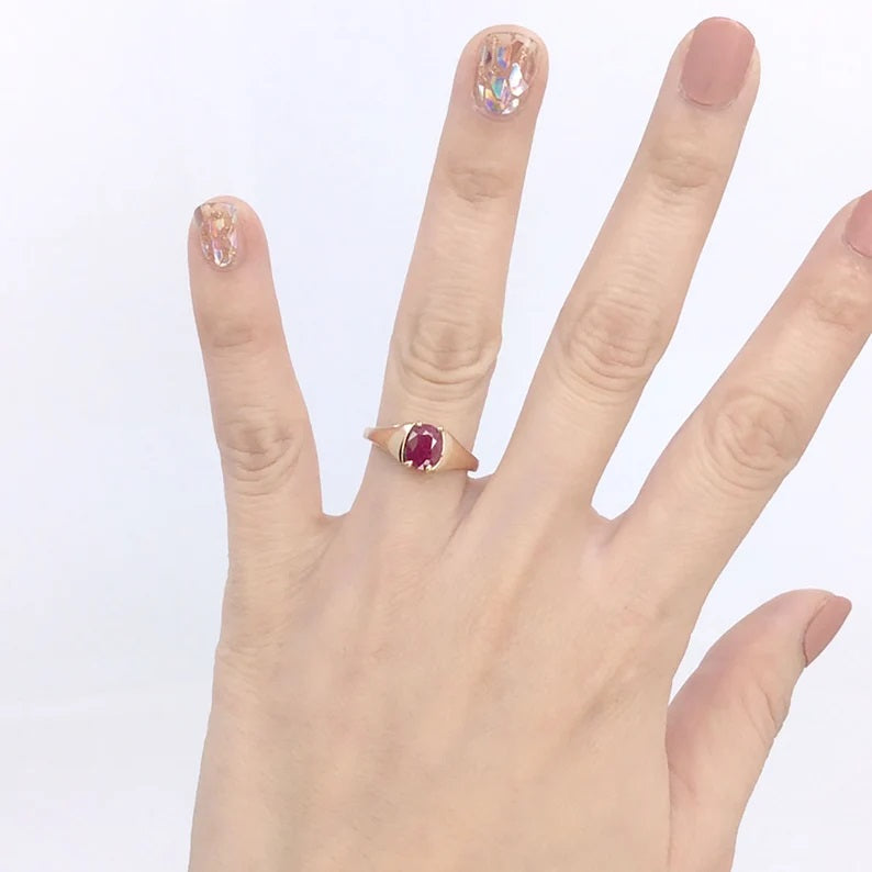 14K OVAL RUBY SOLITAIRE RING