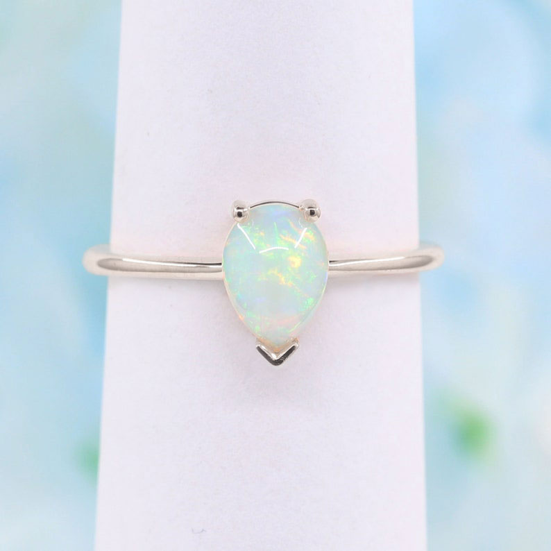 14K PEAR OPAL SOLITAIRE RING