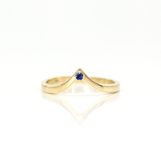 1.6mm Chevron Natural Sapphire Ring