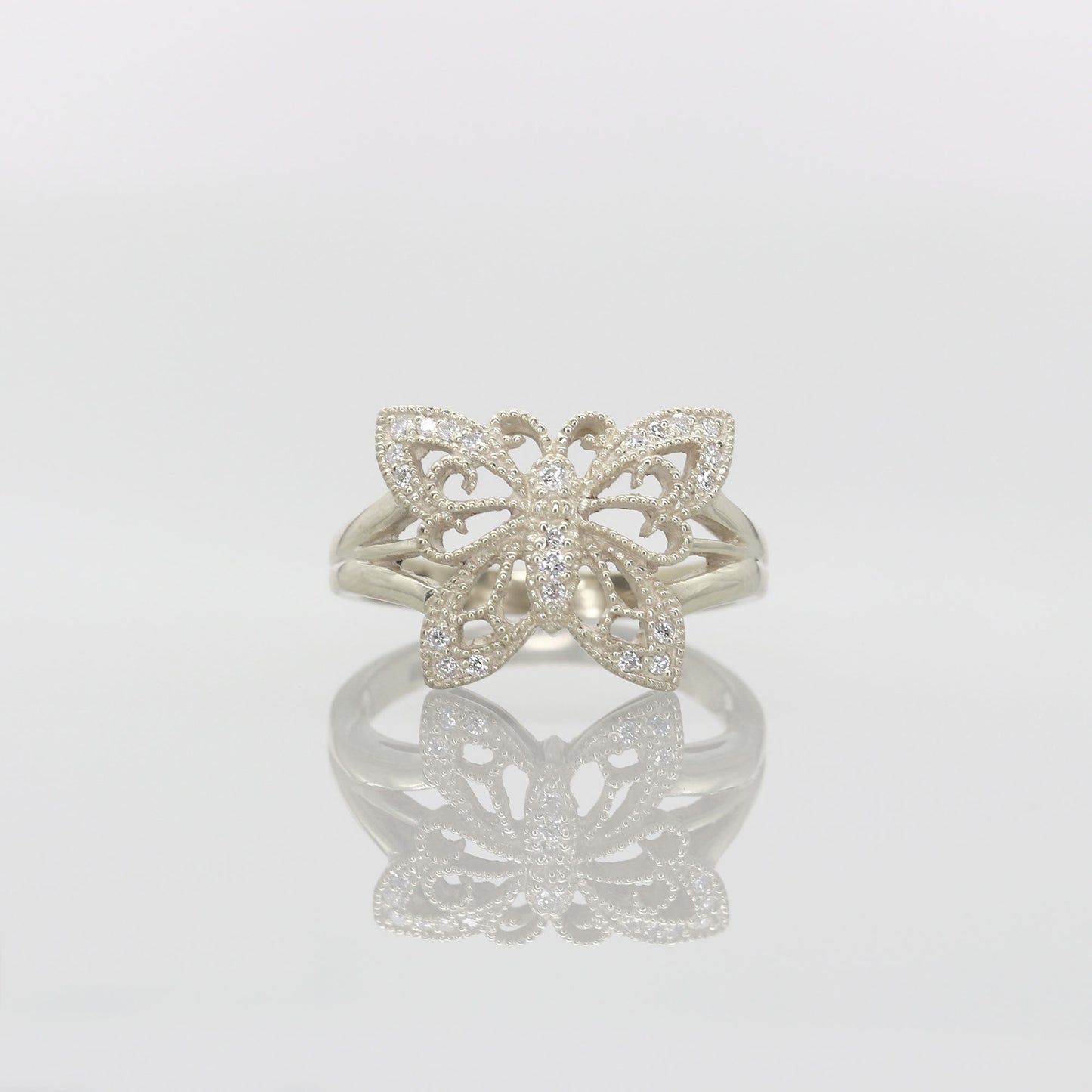 14K Diamond Butterfly Ring