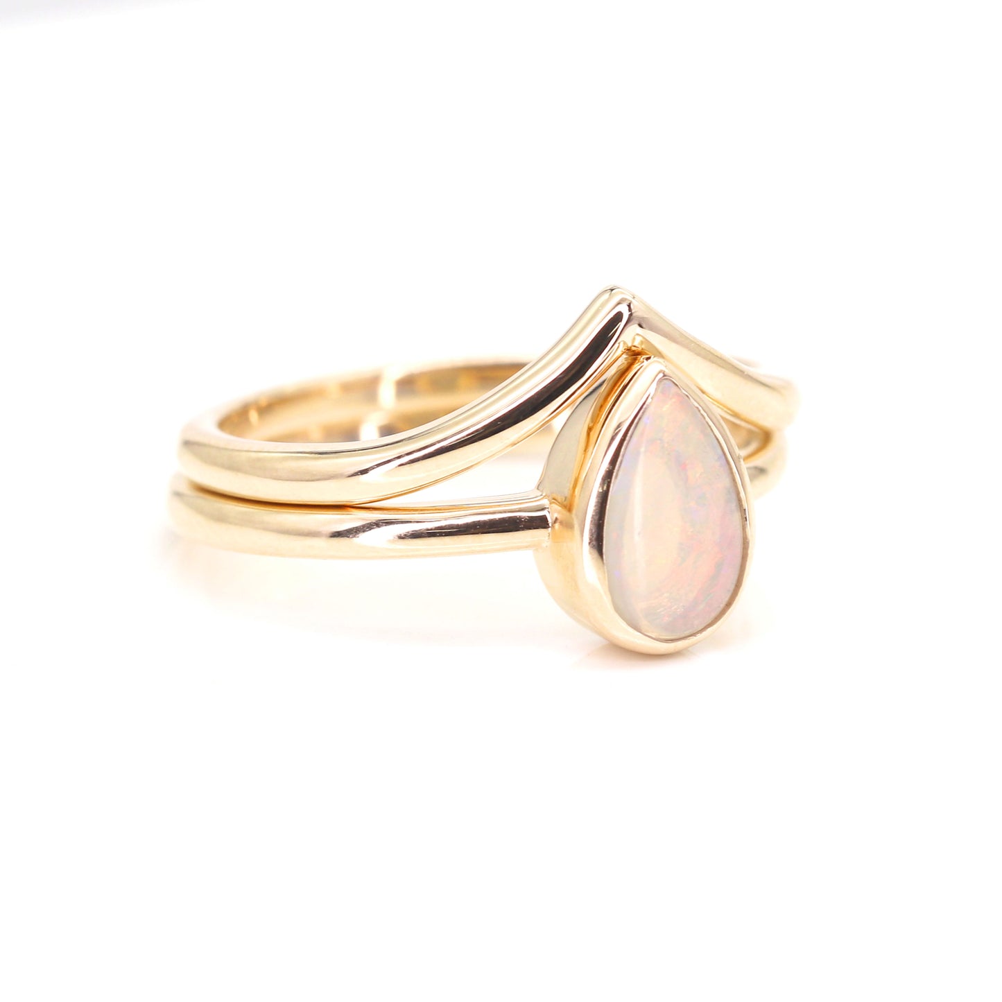 14K PEAR OPAL BEZEL RING PLAIN CHEVRON BAND 2 RING SET