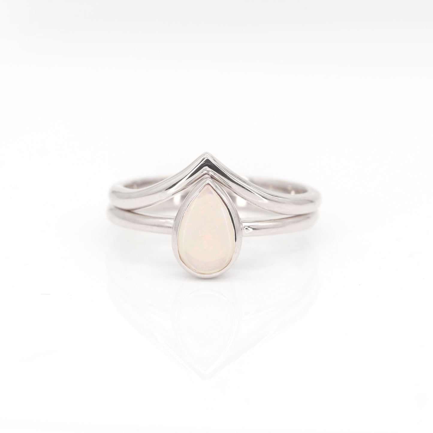 14K PEAR OPAL BEZEL RING PLAIN CHEVRON BAND 2 RING SET