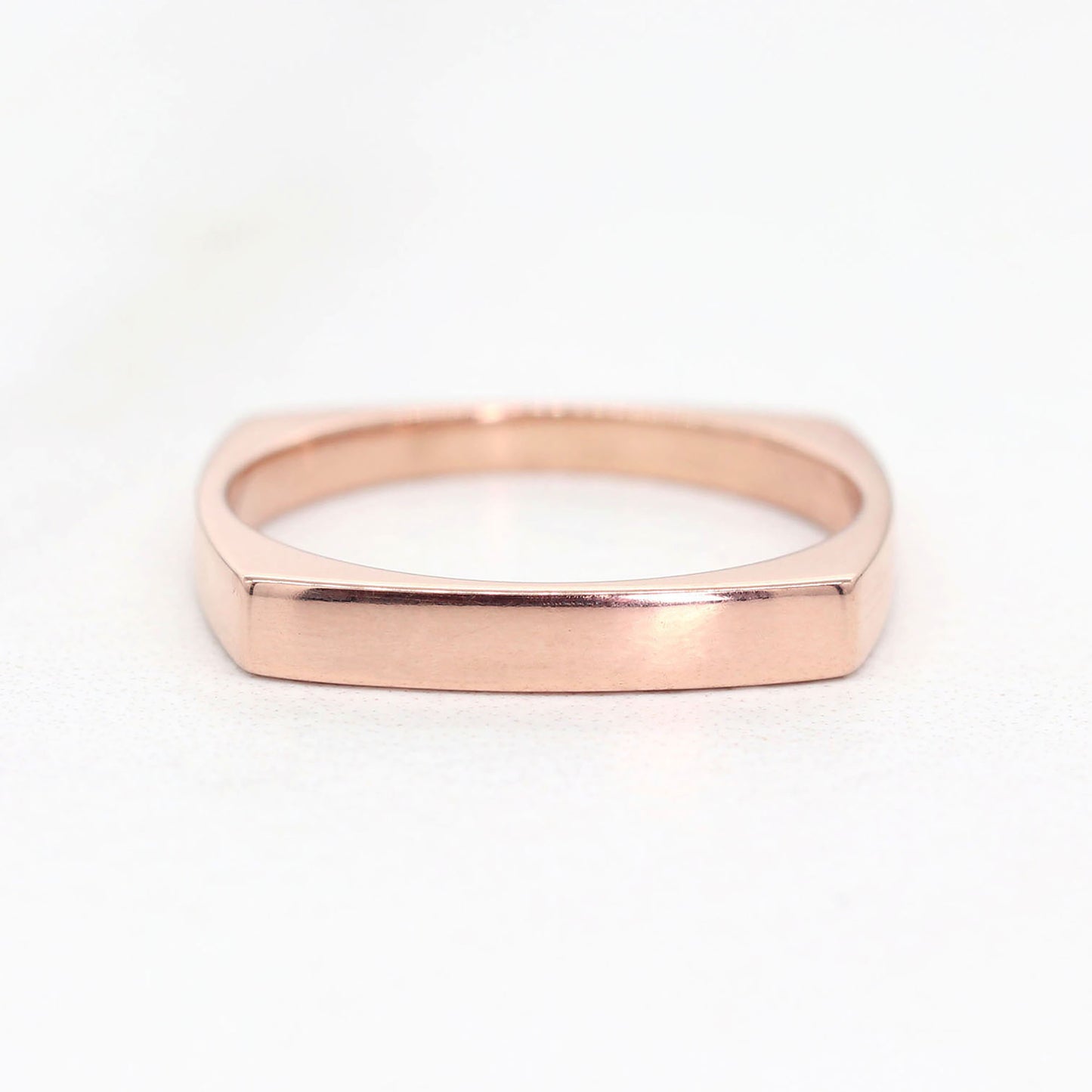 14K SQUARE BAND