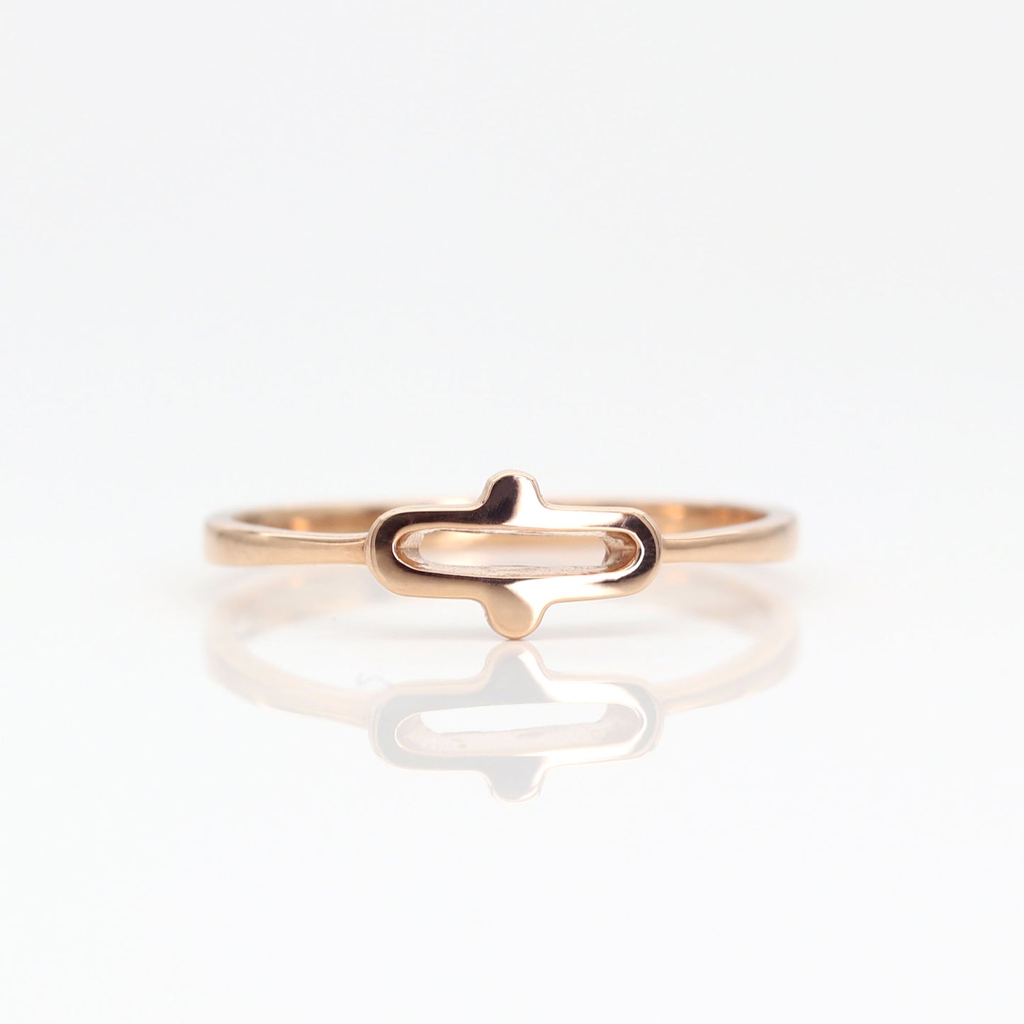 14K OVAL SHAPE UNIQUE BAND