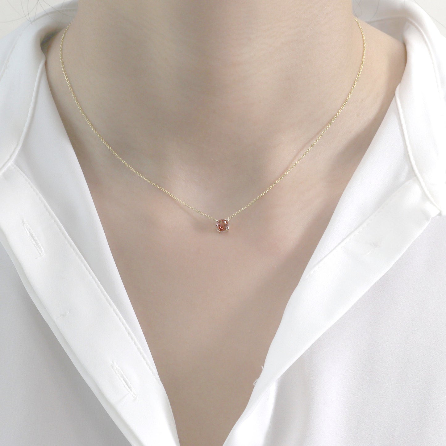 14K SUNSTONE SOLITAIRE NECKLACE