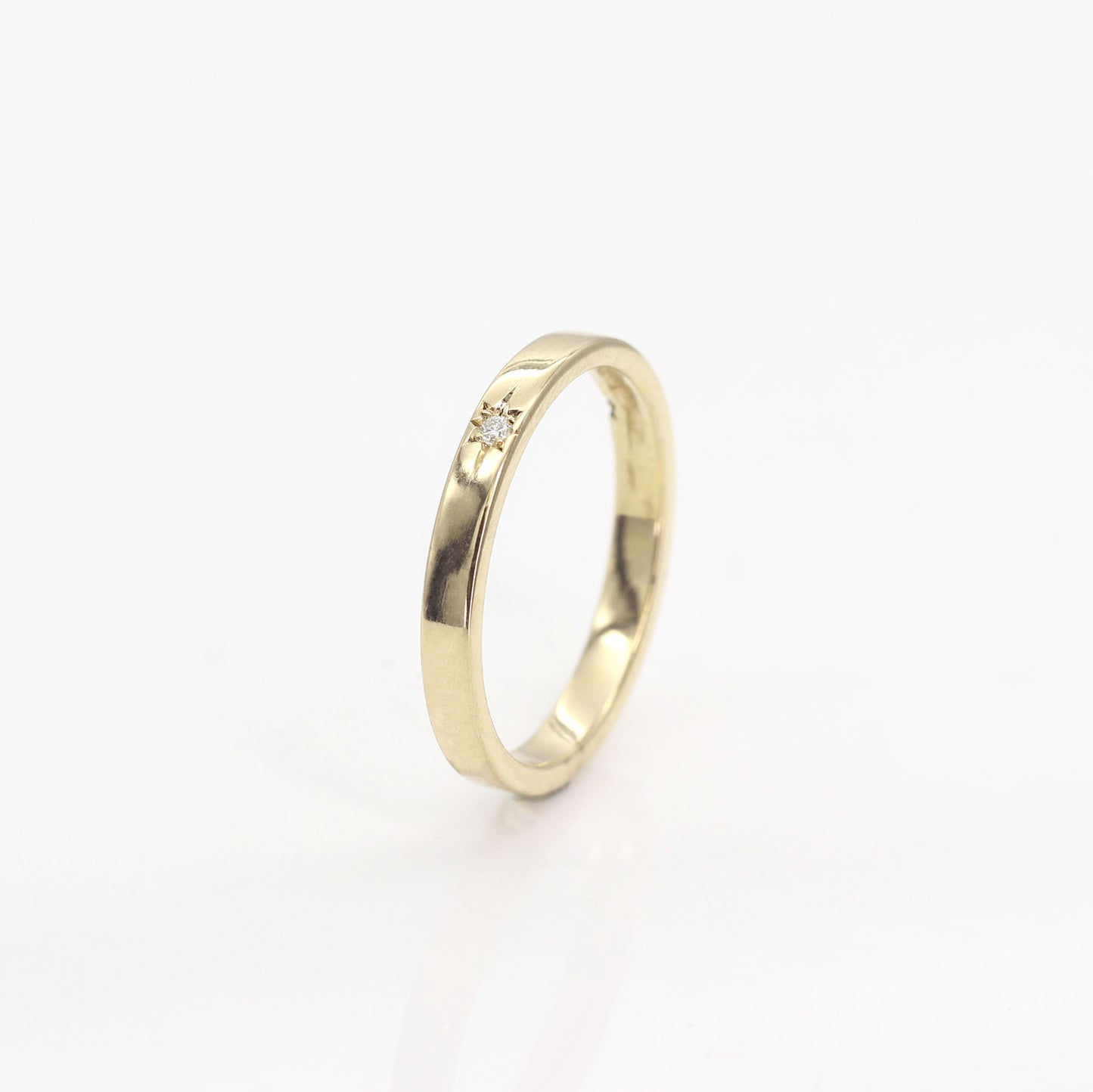 14K 1 FLAME DIAMOND 2.5MM BAND