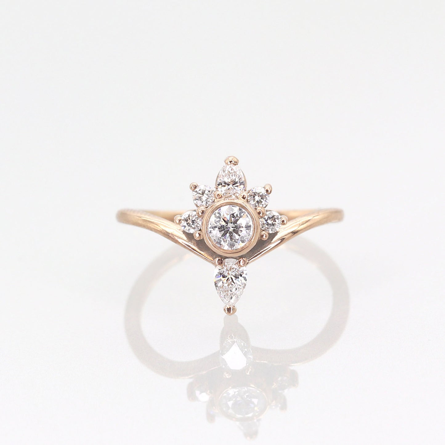 14K CROWN DIAMOND RING