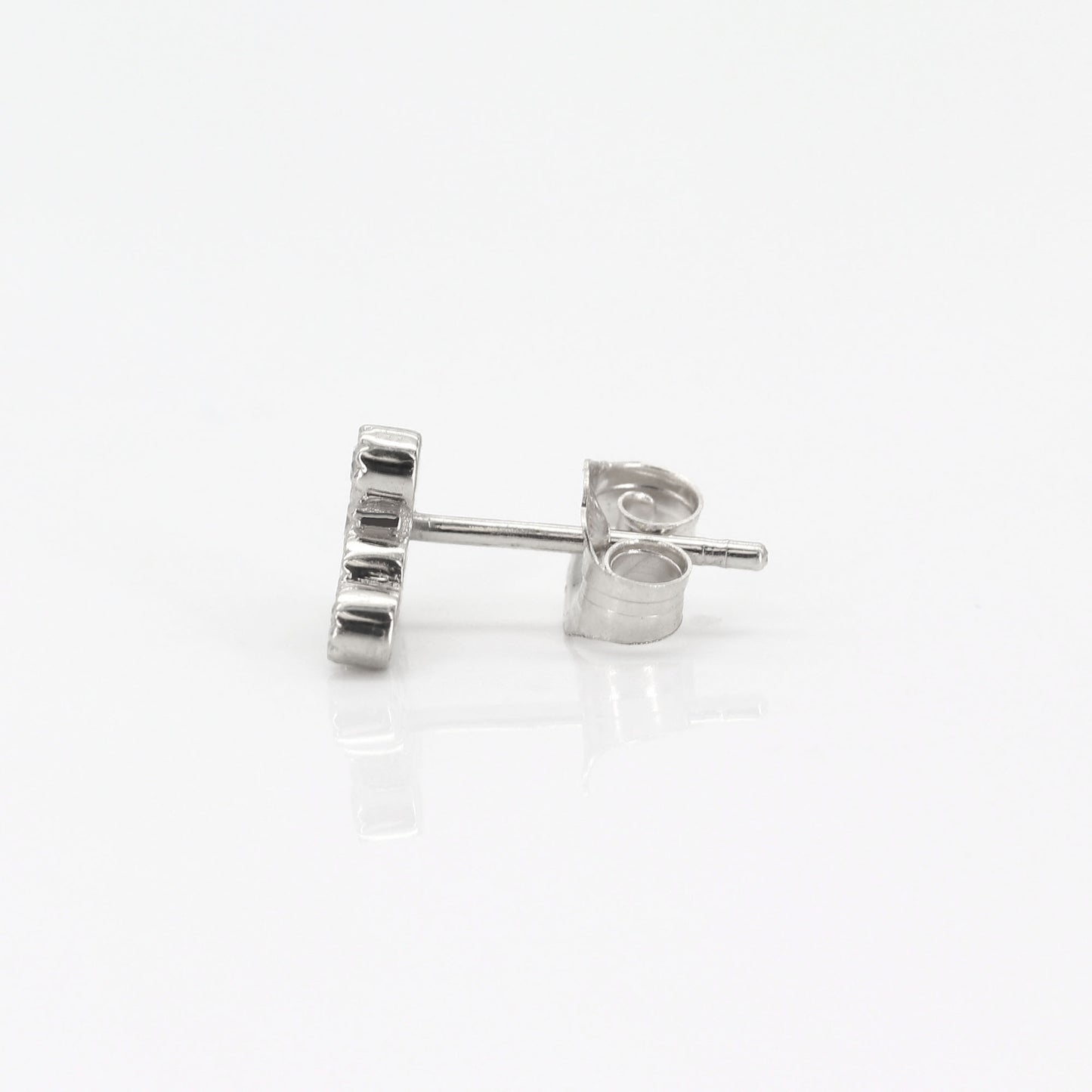 14K DIAMOND CROSS STUD EARRING