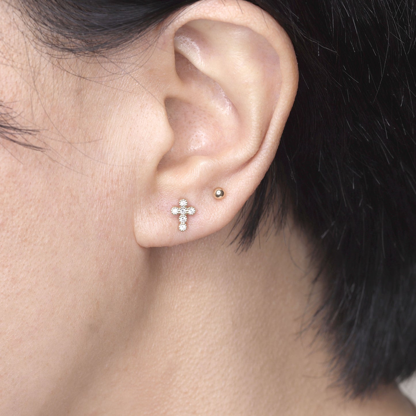 14K DIAMOND CROSS STUD EARRING