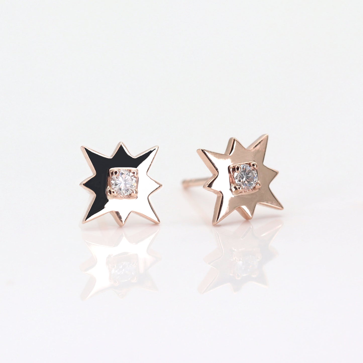 14K DIAMOND STAR EARRING