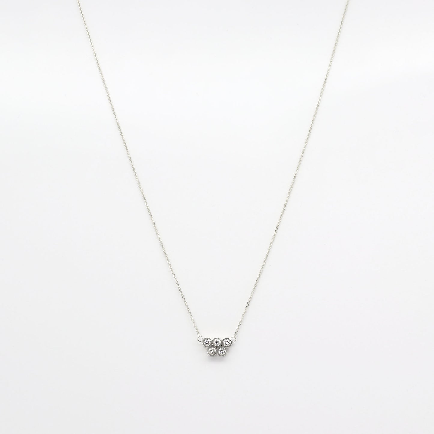 14K 5 DIAMOND BEZEL CLUSTER NECKLACE