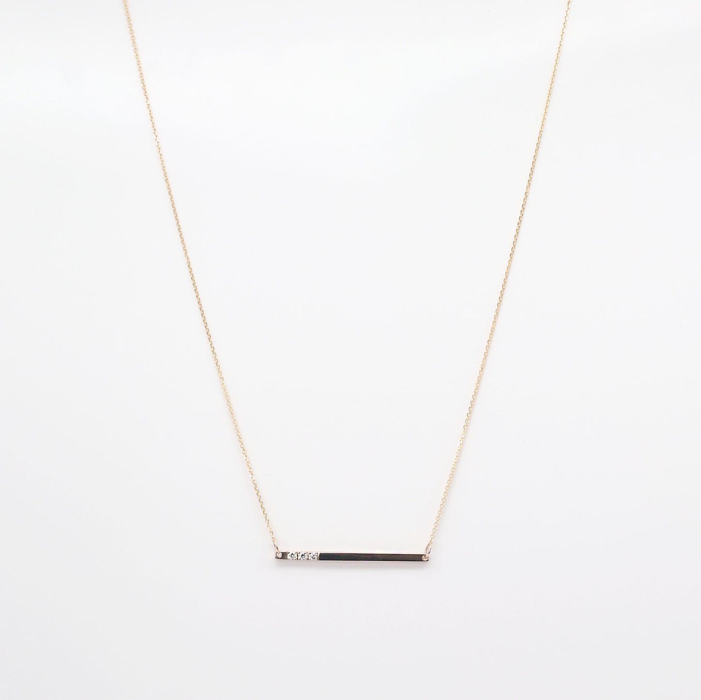 14K 3 DIAMOND BAR NECKLACE