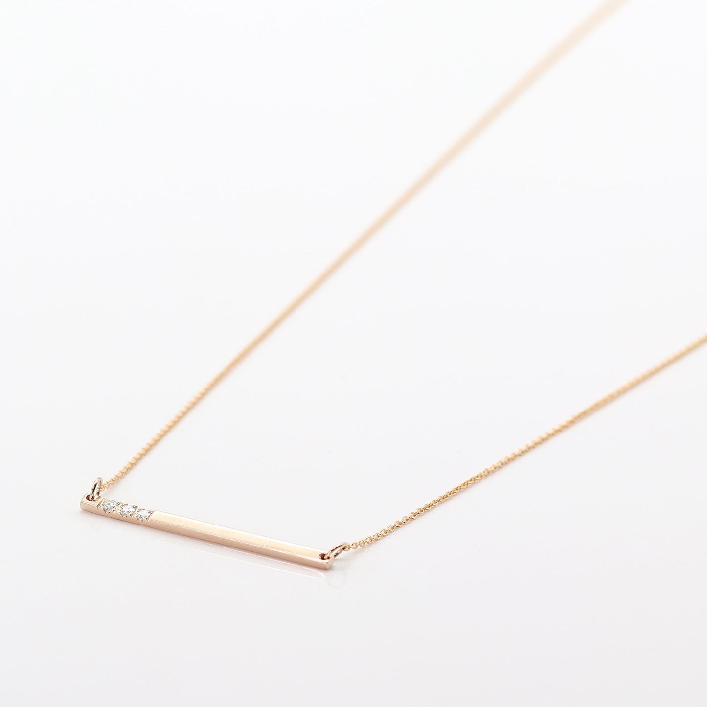 14K 3 DIAMOND BAR NECKLACE