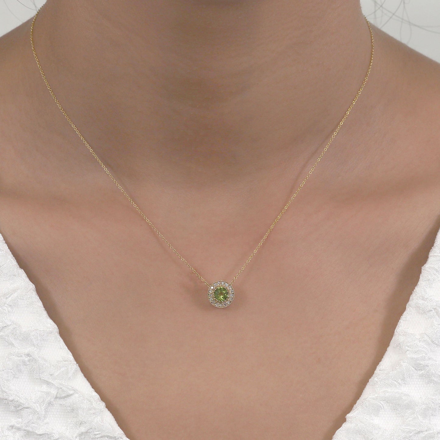 14K PERIDOT DIAMOND HALO VINTAGE NECKLACE