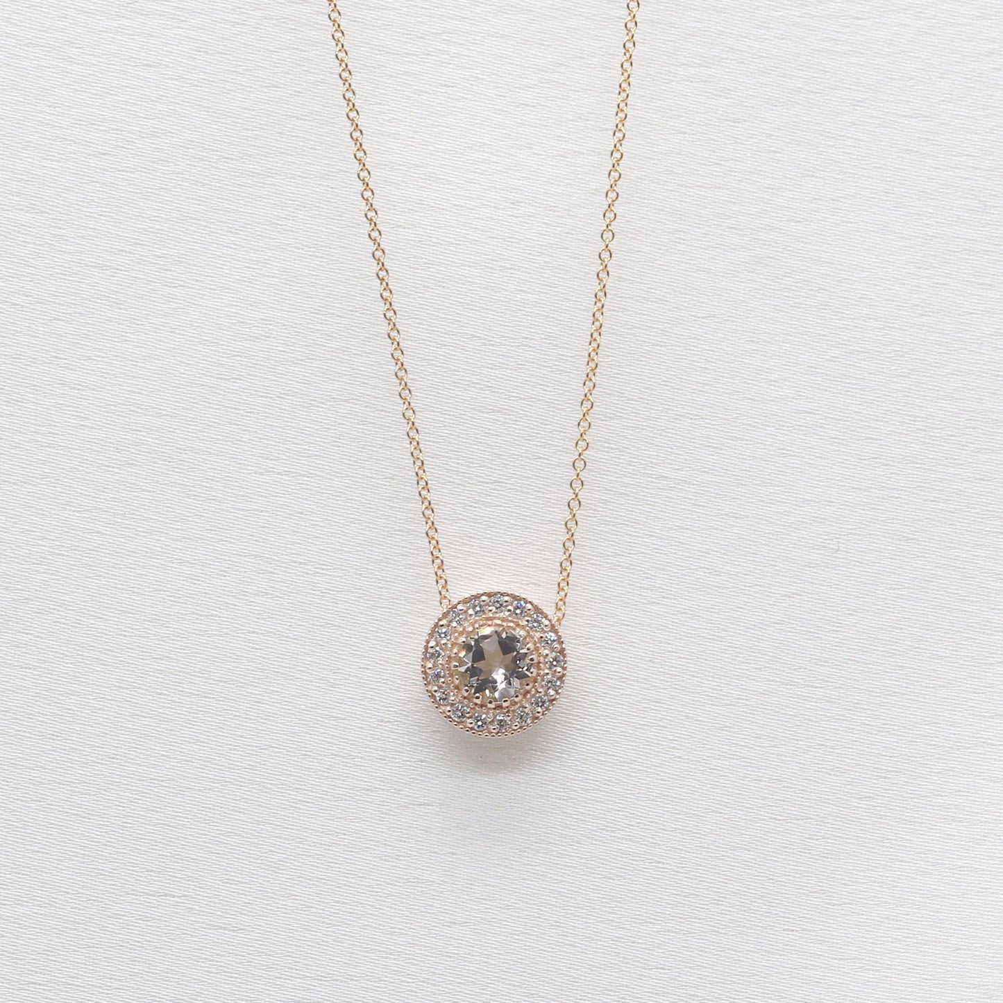 14K MORGANITE DIAMOND HALO VINTAGE NECKLACE