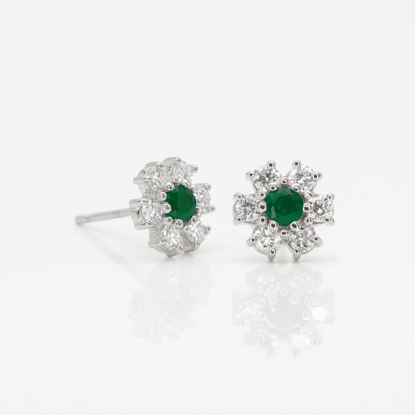 14K EMERALD DIAMOND FLOWER EARRING