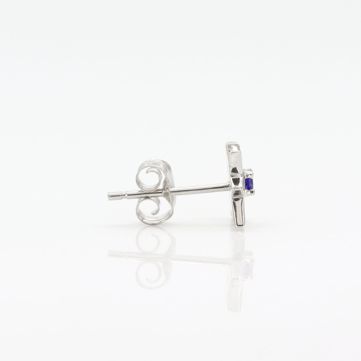 14K SAPPHIRE STAR EARRING