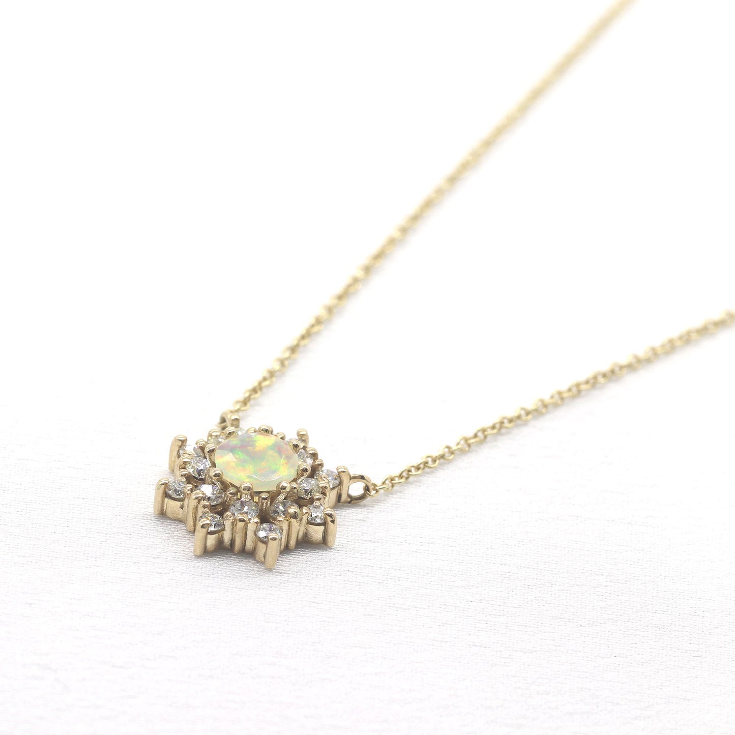 14K OPAL DIAMOND FLOWER NECKLACE