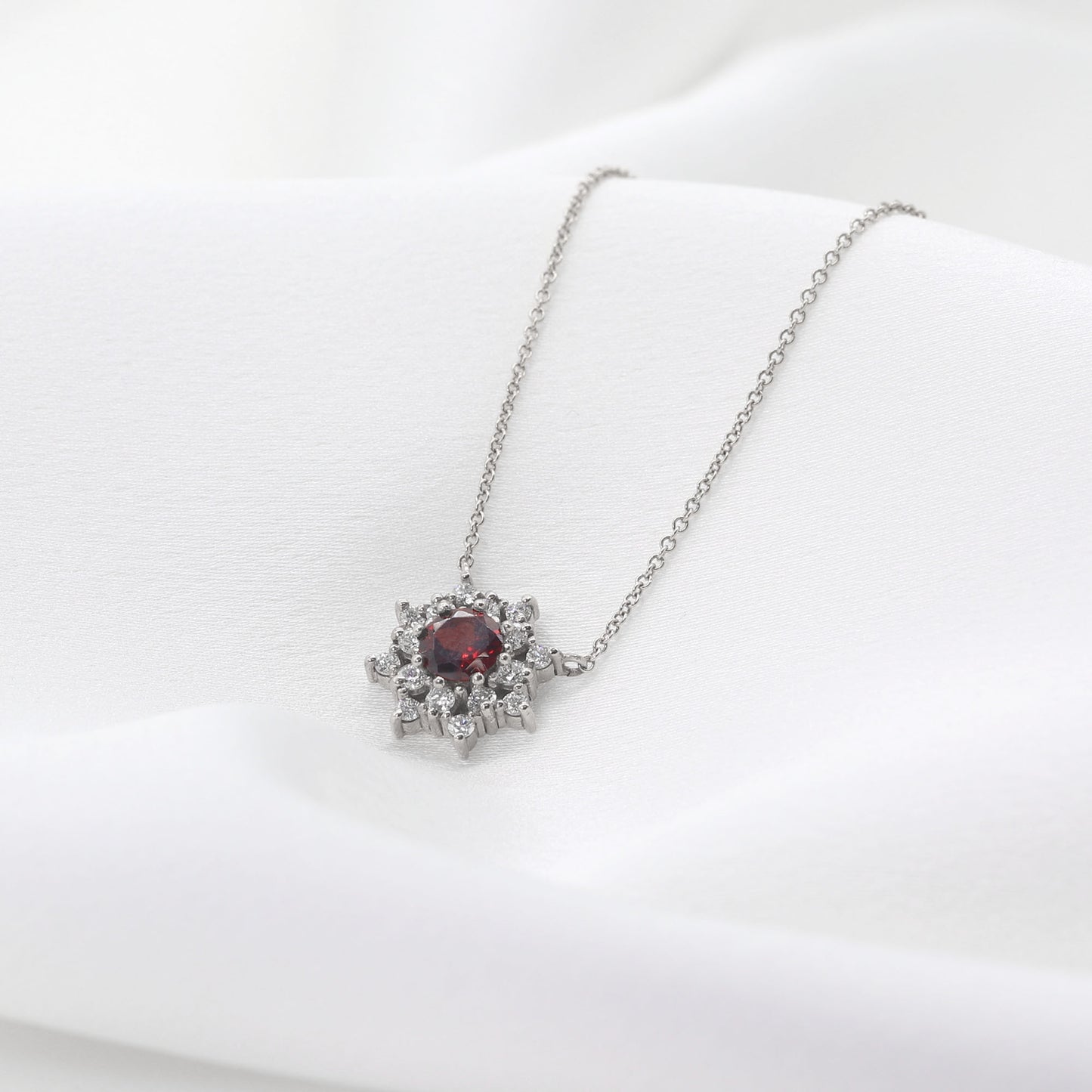 14K GARNET DIAMOND FLOWER NECKLACE