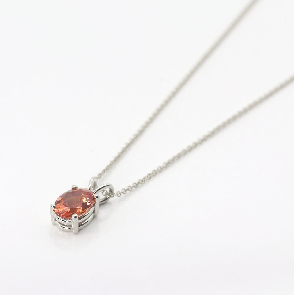 14K OVAL SUNSTONE SOLITAIRE NECKLACE